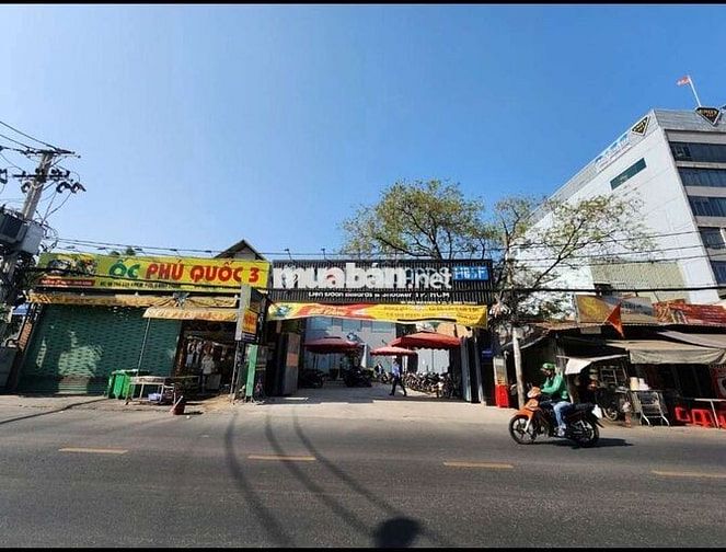 Nhà bán. 2 Mặt tiền đường Ung Văn Khiêm, P. 25, Q. Bình Thạnh, tp.HCM.