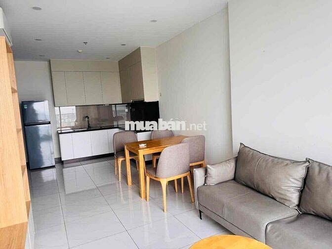Cho thuê chung cư C-Skyview 2 phòng ngủ full nội thất