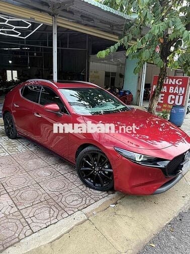 Mazda 3 Hatback 2.0 Sport Đỏ 38.000 km