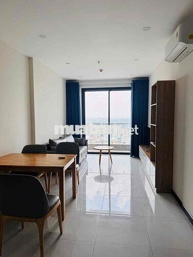 Cho thuê chung cư C-Skyview 2 phòng ngủ full nội thất