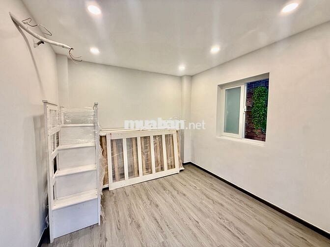 👉 Chung Cư Bình Thạnh - 56m² - Thang Máy -Nội Thất - 3.19 tỷ- sổ riêng
