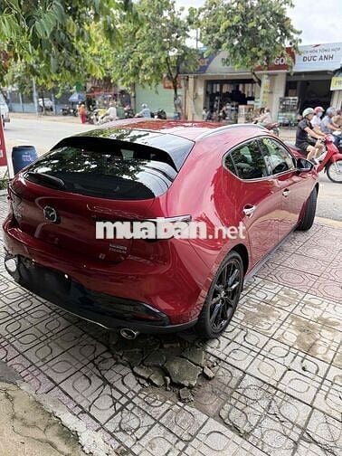 Mazda 3 Hatback 2.0 Sport Đỏ 38.000 km
