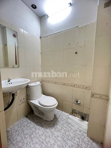 Bán nhà hẻm ba gác. Nguyễn Phúc Chu, P.Tân Sơn. 50m. 3pn. Giá 4.3 tỷ