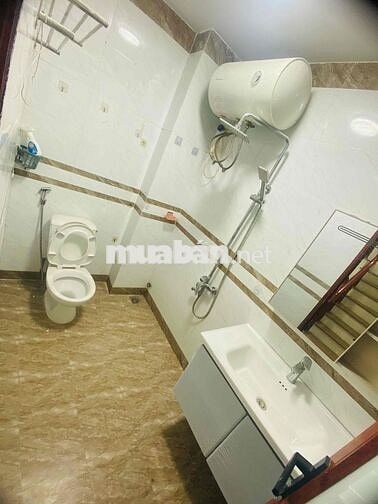 Cho thuê phòng đẹp Giá rẻ đủ nội thất Thuỵ Khuê Tây Hồ