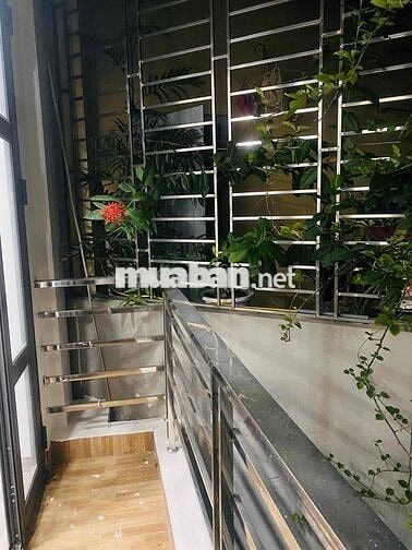 Cho thuê phòng đẹp Giá rẻ đủ nội thất Thuỵ Khuê Tây Hồ