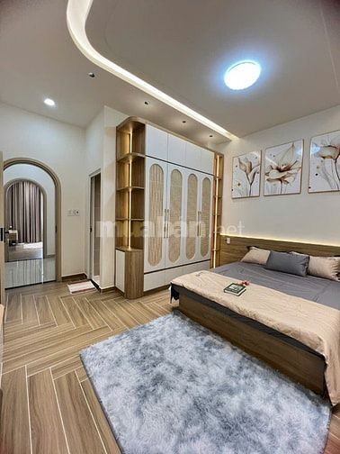 Bán nhà Hẻm Xe Hơi. Nhà mới 100%. Full nội thất cao cấp. 50m² đất.