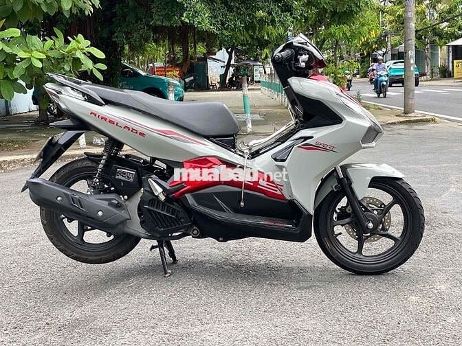 Air Blade 125 Xám Xi Măng. Bs.TPHCM chính chủ