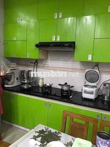 cho thuê nhà nc 1trệt 2 lầu.(3pn2wc) Nơ Trang Long p12 BT