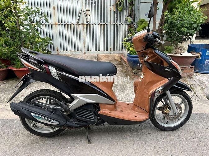Yamaha Luvias 2012 
