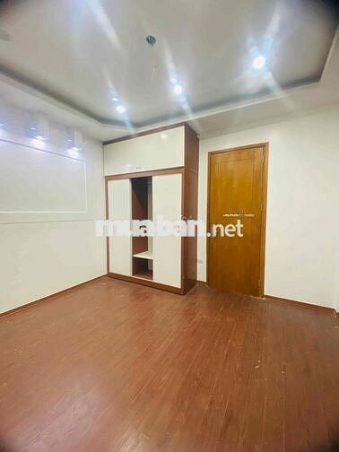 Cho thuê phòng đẹp Giá rẻ đủ nội thất Thuỵ Khuê Tây Hồ