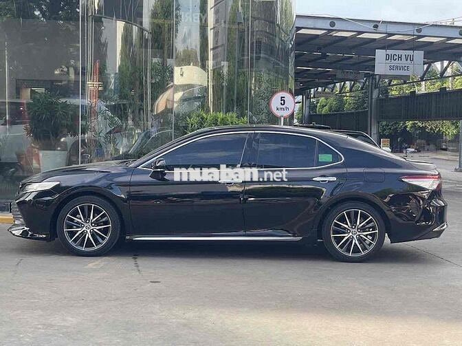 Toyota Camry 2.5Q 2020 Số tự động Xăng Đen