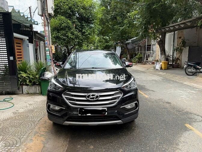 Hyundai Santafe 2016 4WD (1 cầu) Màu Đen