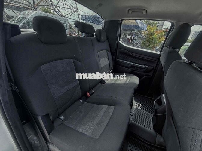 Ford Ranger XLS 1 cầu số tự động 2025 Trắng