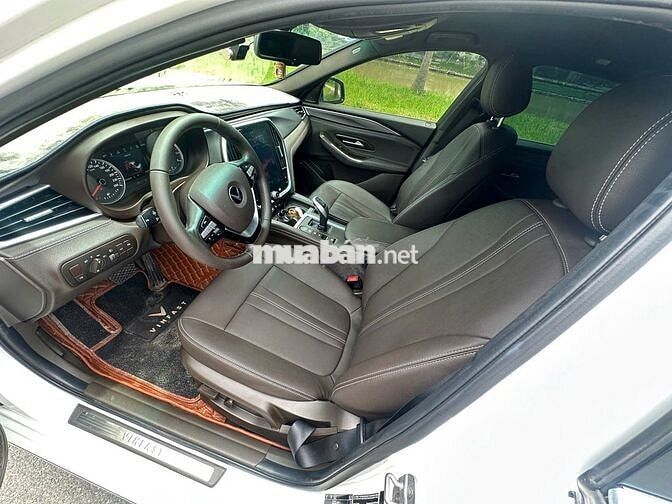 VinFast Lux A2.0 Plus 2022 Trắng 8600 km