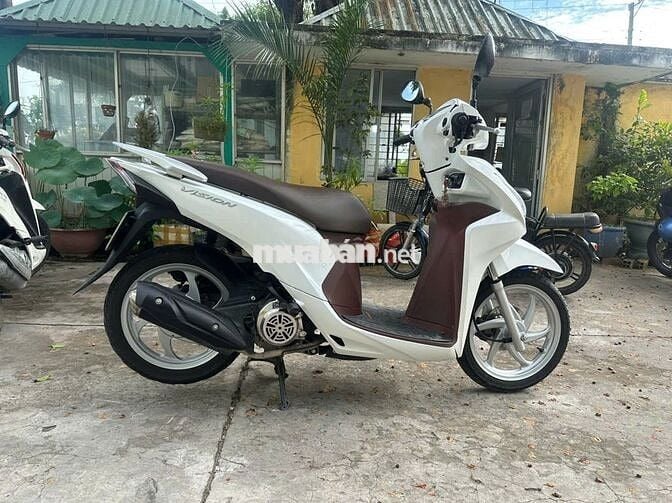Honda Vision Trắng Nữ
