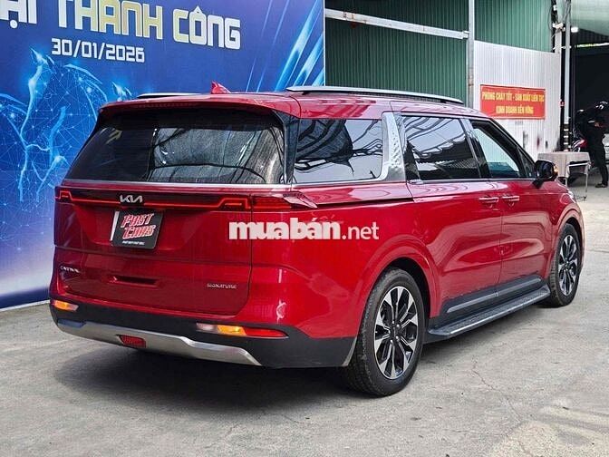 KIA Carnival Signature 2022 Đỏ 61.000 km