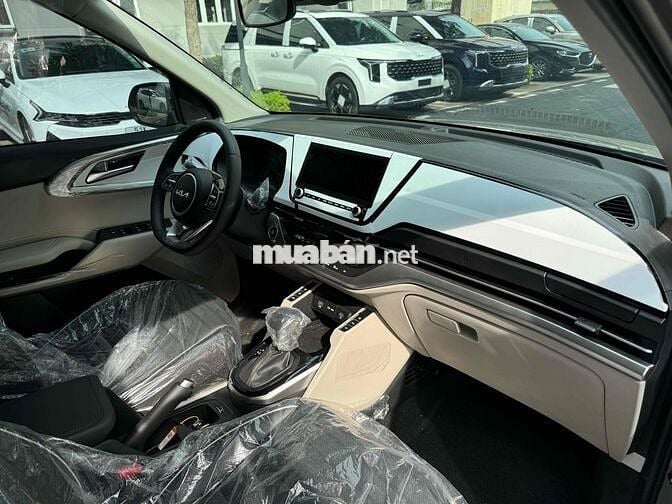 Kia New Carens 2026 - Tặng Bảo Hiểm - Giảm Giá + 🎁