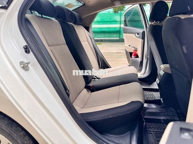 Hyundai Accent 1.4 AT 2020 Trắng Tự động