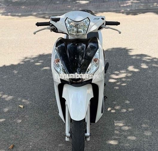 Honda Vision 2016 Trắng