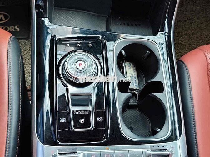 KIA Carnival Signature 2022 Đỏ 61.000 km