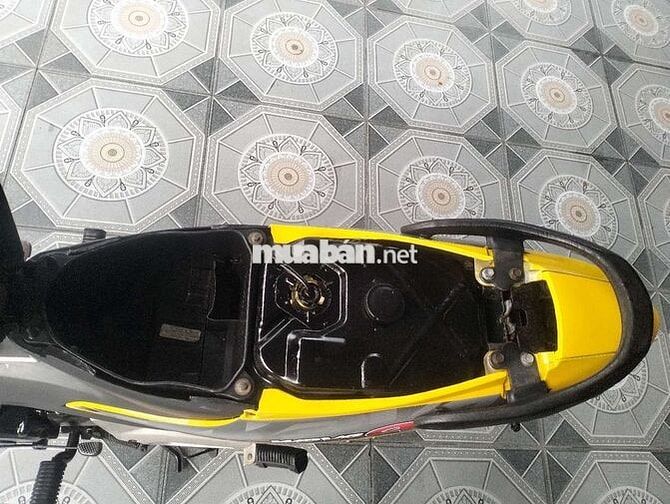 Honda Wave Alpha Đen, Vàng