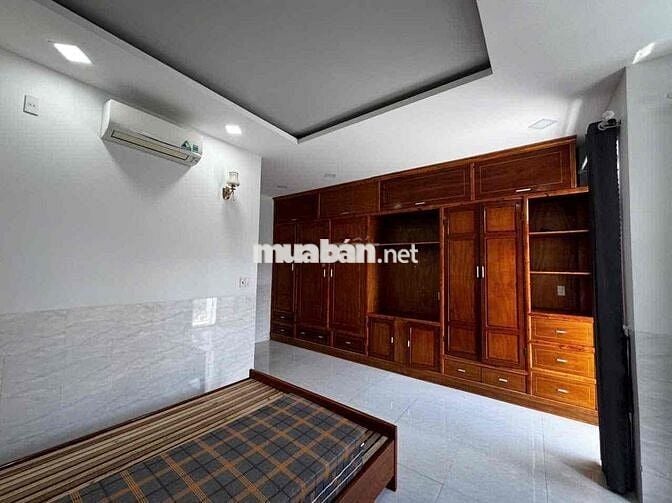 281 CHO THUÊ NHÀ 3 TẦNG 100M² – 4PN 3WC, FULL NỘI THẤT