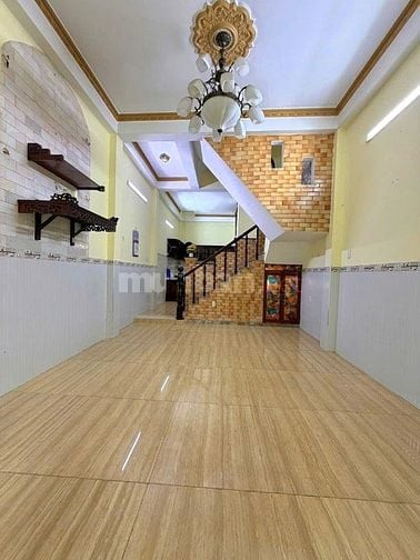 Bán nhà Hẻm 5m Tô Hiệu,Tân Phú.Dt 4x11- Đúc 3 Lầu- nhỉnh 5 TỶ