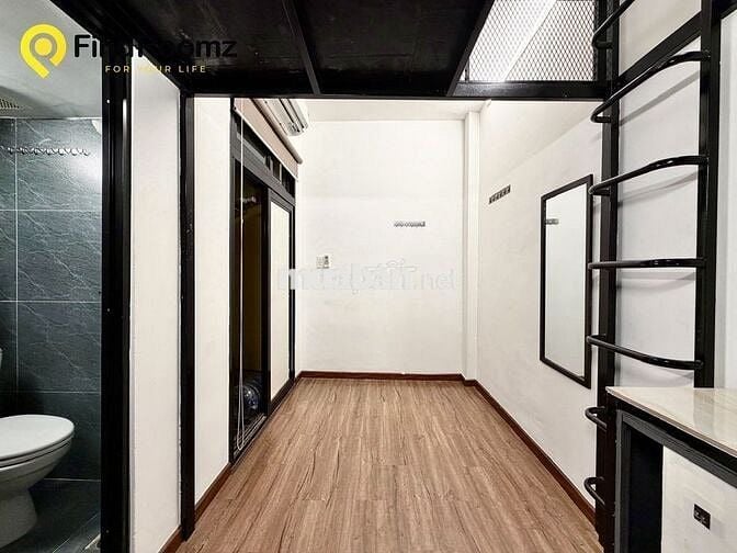 🌹Trống sẵn 1 phòng có Gác (sẵn Máy Lạnh, Máy nước nóng) đi bộ qua IUH