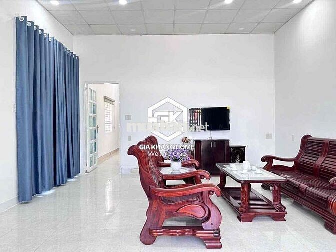 CHO THUÊ NHÀ NGUYÊN CĂN 2 PHÒNG NGỦ NỘI THẤT MỚI KHU ĐỒNG MUỐI 404 LÊ