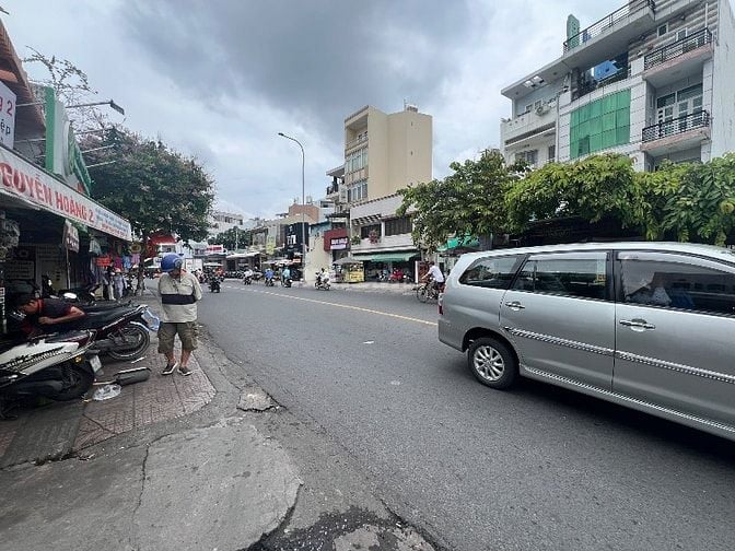 ⭐️Bán nhà Mặt tiền kinh doanh sầm uất 117 Nơ Trang Long, P11, Q.Bình T