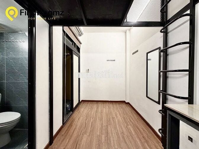 🌹Trống sẵn 1 phòng có Gác (sẵn Máy Lạnh, Máy nước nóng) đi bộ qua IUH