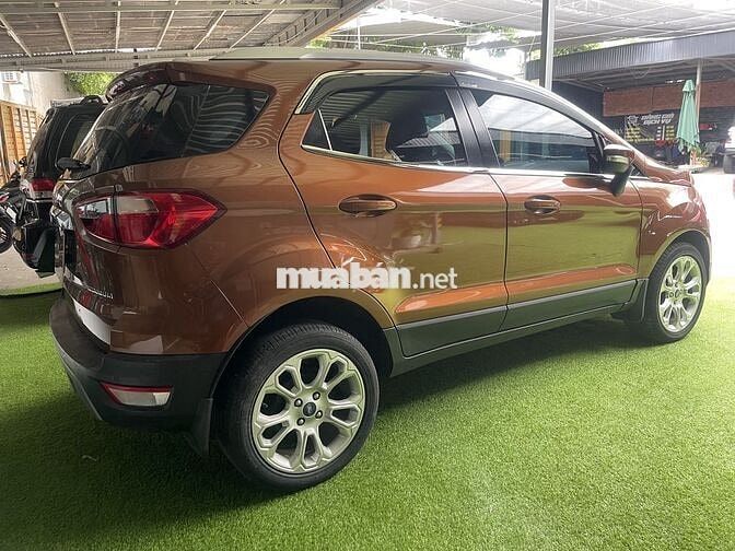 Ecosport Titanium cuối 2020 Nâu Đất