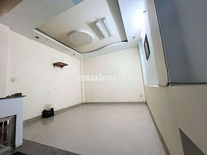 NHÀ 4X16M 1 TRỆT 3 LẦU 4PN ĐUOEFNG XE TẢI GIÁ TỐT