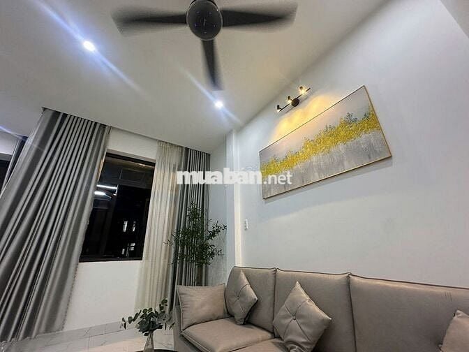 CHO THUÊ NHÀ 3 TẦNG ROYAL PARK, TP HUẾ