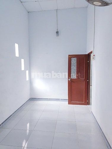 CHO THUÊ NHÀ, KINH DOANH, CÓ SÂN ĐẬU XE HƠI, ĐƯỜNG RỘNG, CÓ VƯỜN