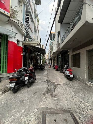 HIẾM - Nguyễn Trãi Quận 5, 4 tầng mới, DT: 3.5x13m, 5ph, Giá 10,5 tỷ