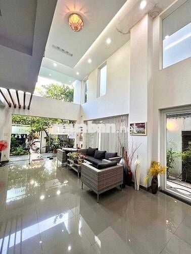 BIỆT THỰ SÂN VƯỜN DT 10x20 GỒM 8PN ĐƯỜNG HIỆP BÌNH, THỦ ĐỨC.