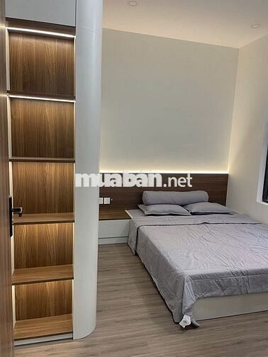 Cho thuê căn hộ 2PN nhà trống giá chỉ 6tr5/tháng, view sông Sài Gòn