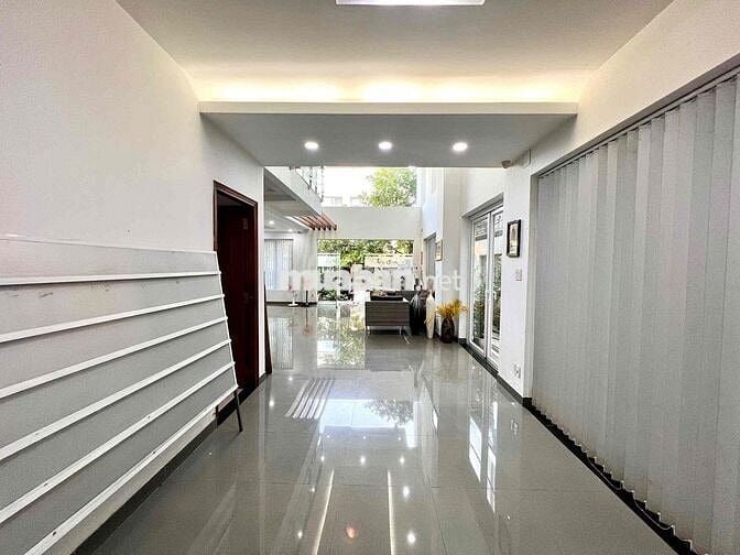 BIỆT THỰ SÂN VƯỜN DT 10x20 GỒM 8PN ĐƯỜNG HIỆP BÌNH, THỦ ĐỨC.