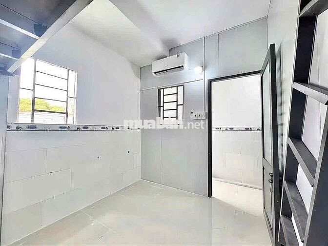 TRỌ GIÁ RẺ 1.7TR GẦN CTY BONCHEN