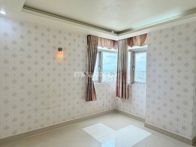 Căn 75m2 Hoàng Kim Thế Gia sổ hồng sẵn, thanh toán 950tr ở ngay