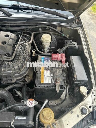 Mitsubishi Pajero Sport 7 chỗ Tự động Xăng Vàng cá