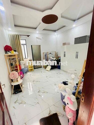 NHÀ CHO THUÊ MẶT TIỀN LÊ VĂN QUỚI