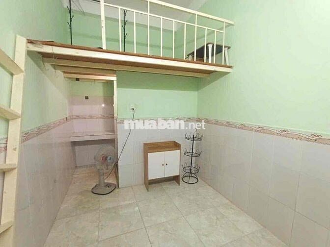 TRỌ GIÁ RẺ 1.7TR GẦN CTY BONCHEN