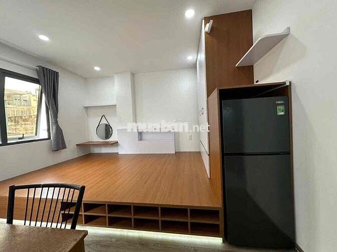 Cho thuê phòng cửa sổ full nội thất gần đại học kinh tế - đh bách khoa
