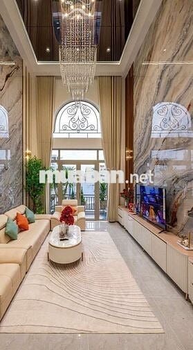 Bán nhà 7 tầng thang máy, nội thất cao cấp, điện năng lượng mặt trời
