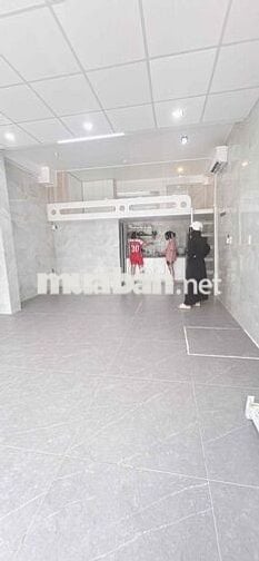 MB trước chung cư ngay khu dân cư phù hợp Nail , spa