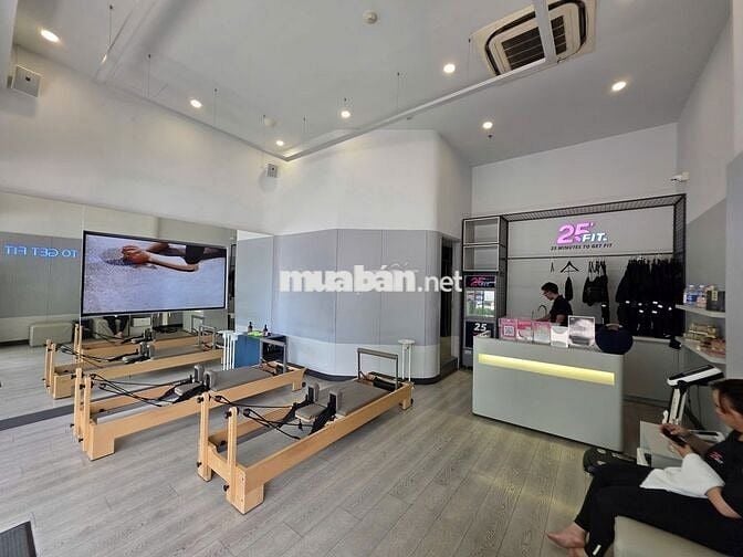 Cho thuê căn Shophouse vị trí cực đẹp tòa The Botanica 57m2 chỉ 30tr