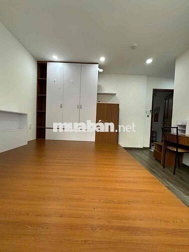 Cho thuê phòng cửa sổ full nội thất gần đại học kinh tế - đh bách khoa