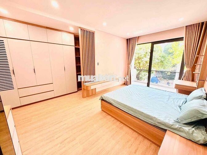 🏡🏡CHO THUÊ NHÀ 3 PHÒNG NGỦ GẦN CÔNG VIÊN HỒ NGHINH